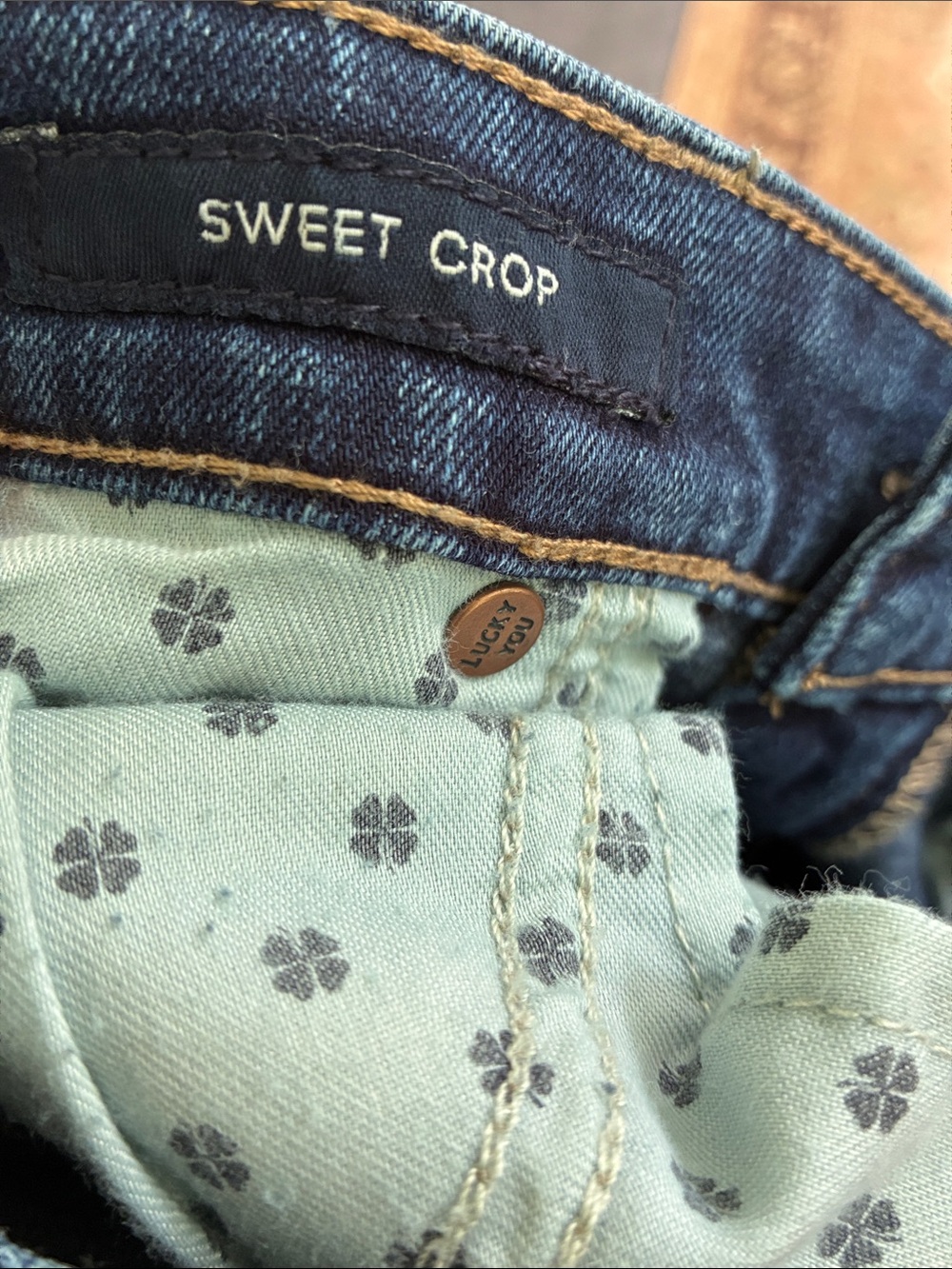 Lucky Brand Women’s Sweet Crop Indigo Straight Jeans 12/31 - Picture 6 of 8